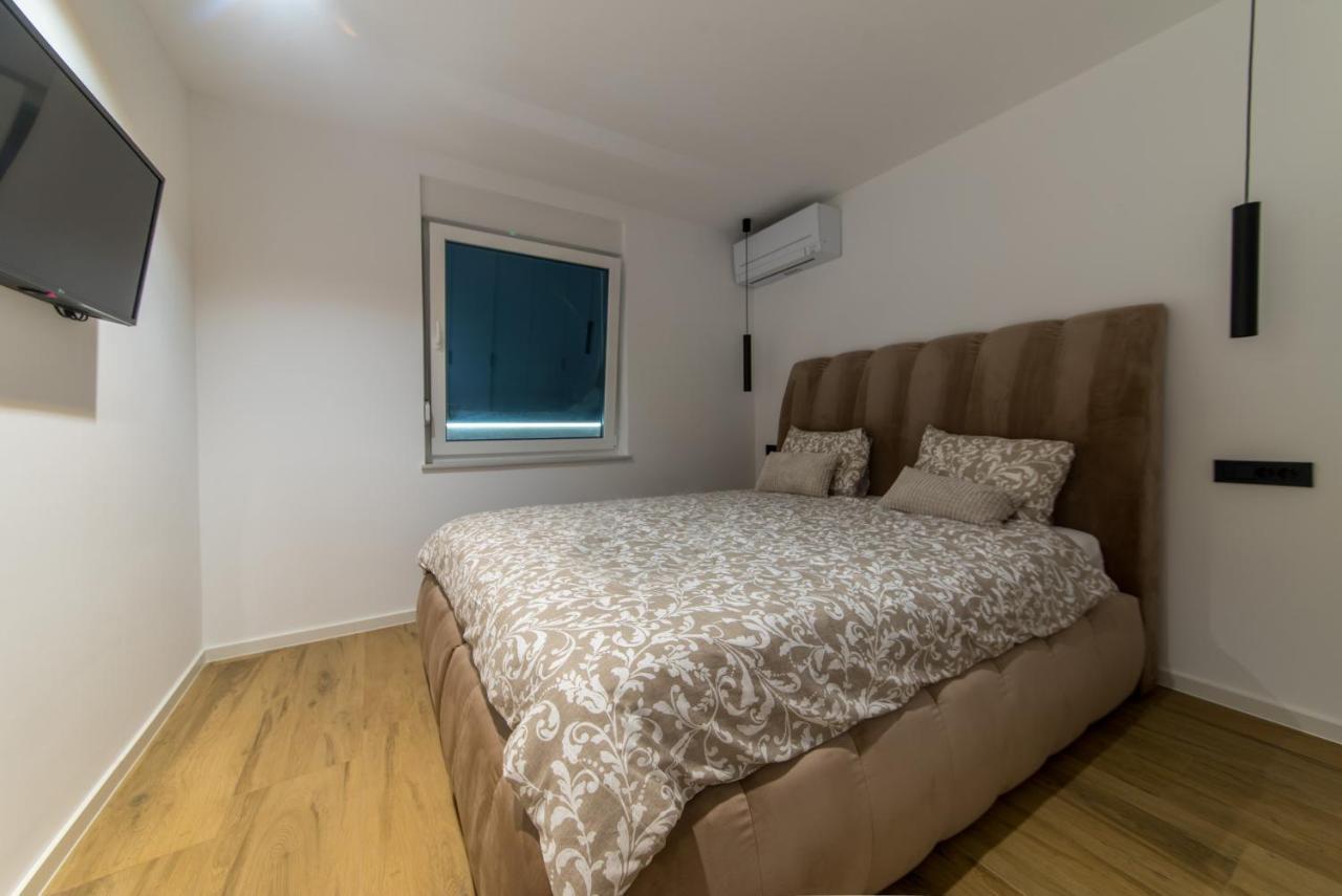 Zitab Luxury Apartament *